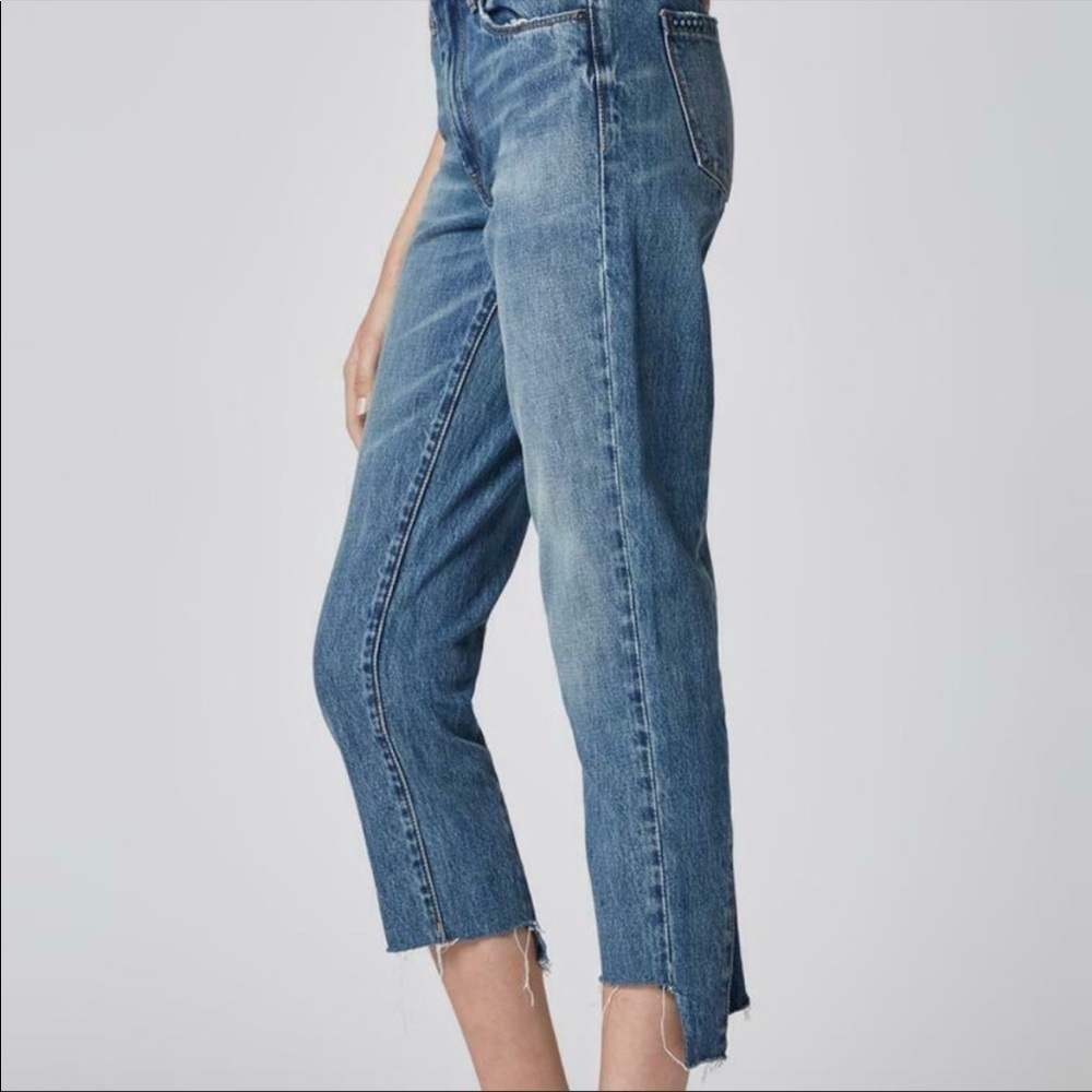 Blank NYC Stagger Raw Hem Straight Leg Cropped Jeans Size 28 - Picture 2 of 13